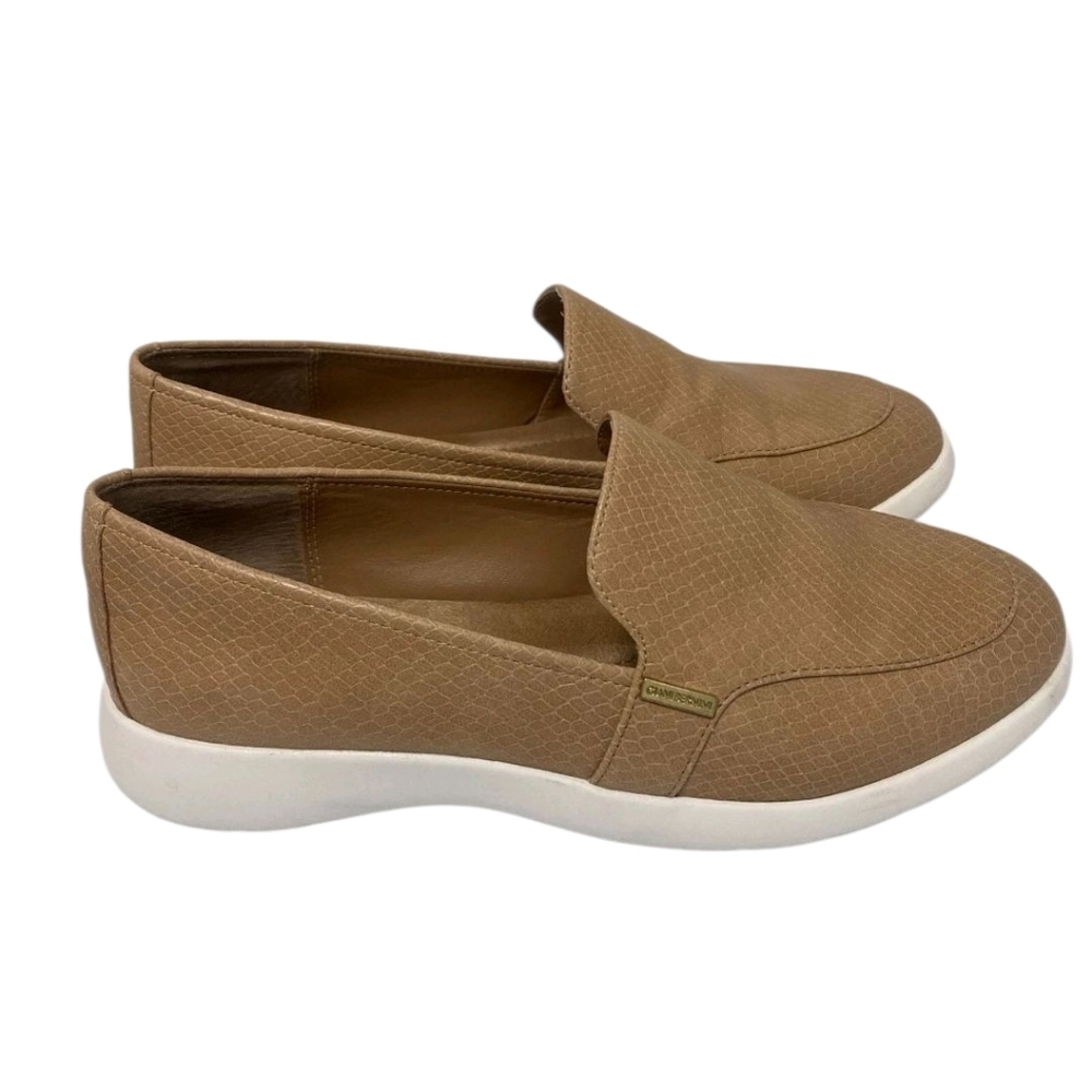 Giani Bernini Women's Tan Slip-On Loafers Memory Foam Size 7.5 M Comfort Shoe